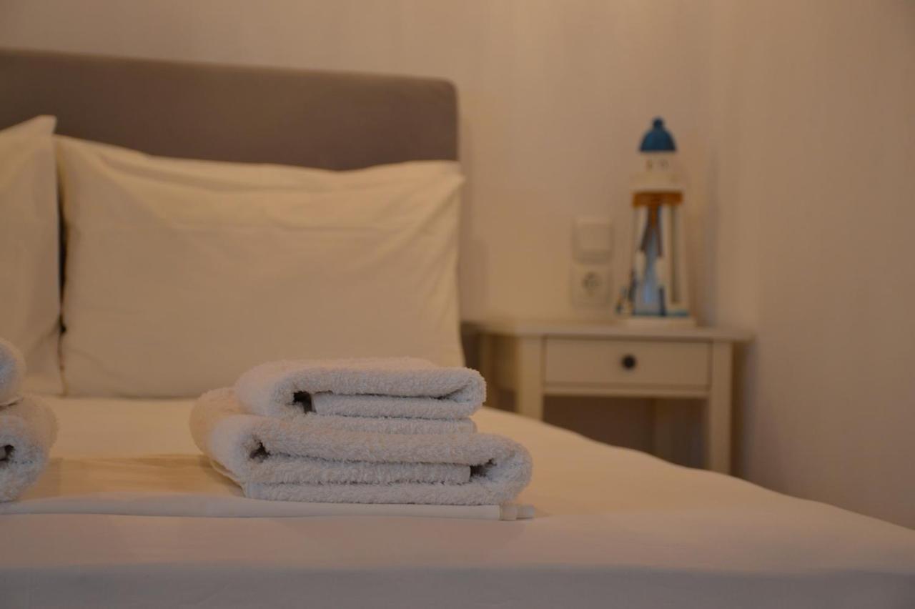 Cute Studio In Milos Trypiti Bagian luar foto