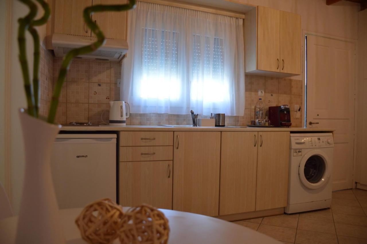 Cute Studio In Milos Trypiti Bagian luar foto
