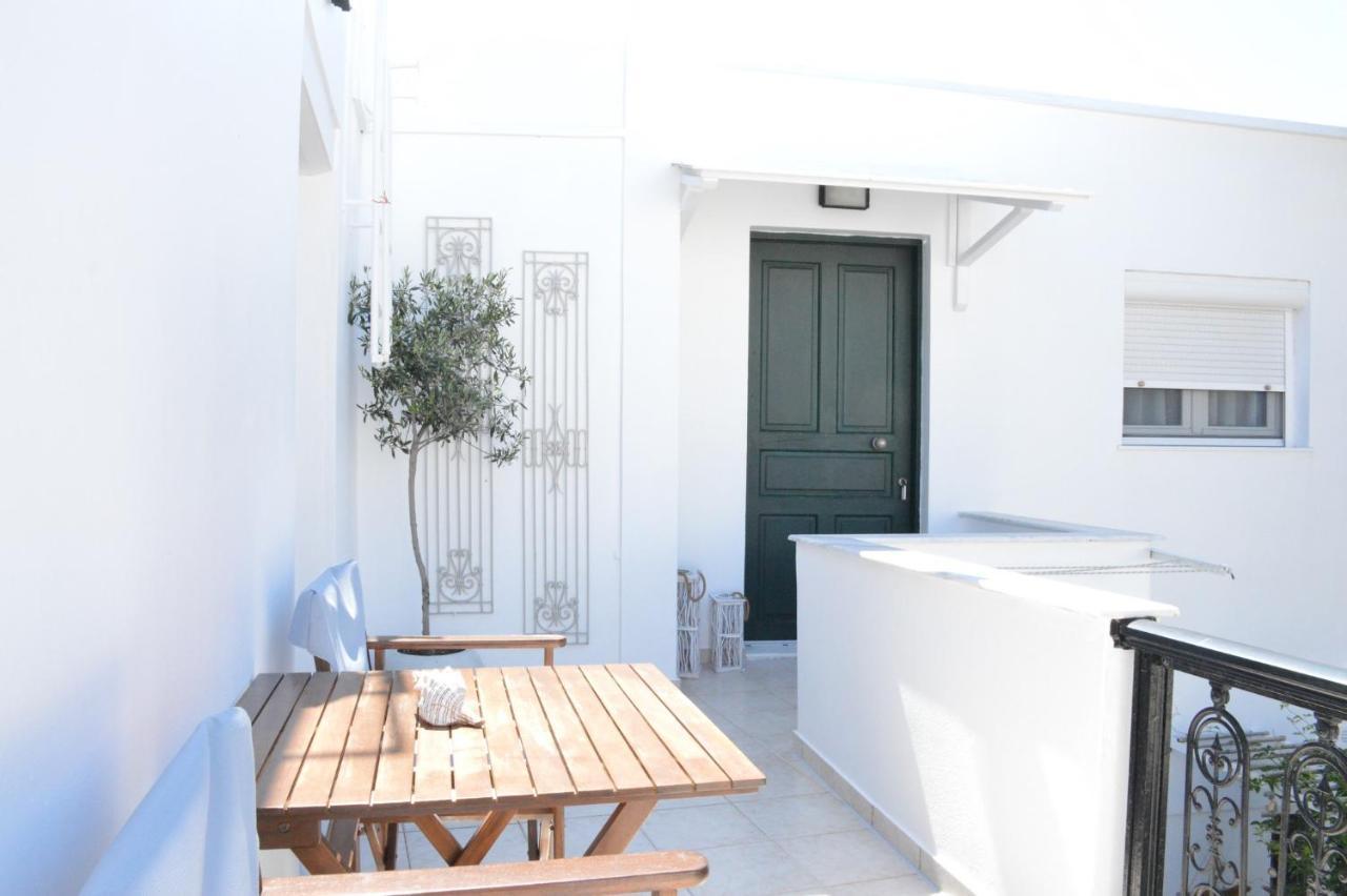 Cute Studio In Milos Trypiti Bagian luar foto